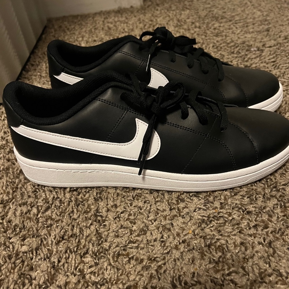 Nike Blazers Black/white shoes